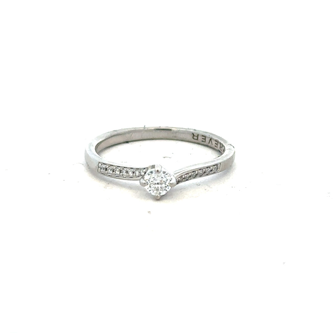 Platinum diamond ring with a sparkling centerpiece, displayed in the complete box set, size S, unbranded jewelry.