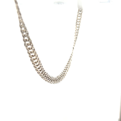 Silver chain weighing 17.2g with a simple unbranded design, displayed laid out flat in the image.