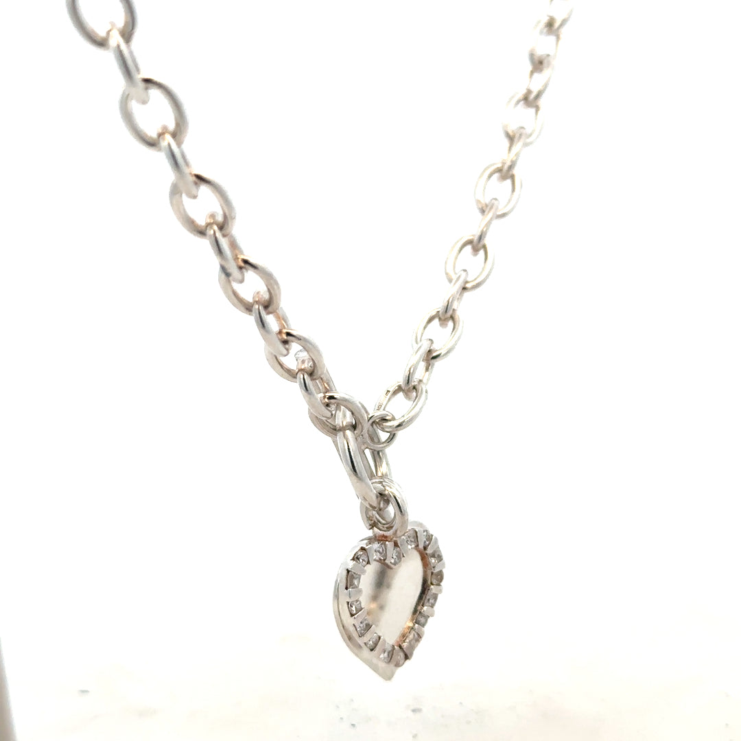 Silver chain weighing 32.4g with a simple design, displayed on a plain background, unbranded jewelry accessory.