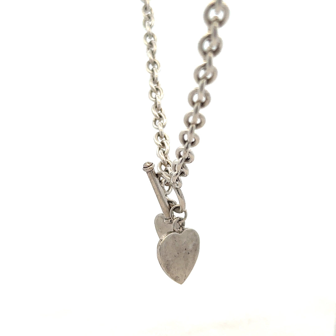 Silver chain weighing 36.5g with a polished finish, designed for stylish jewelry wear, shown in the image.