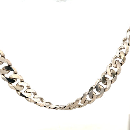 Silver curb chain weighing 148.4g, featuring a classic link design, displayed on a neutral background.