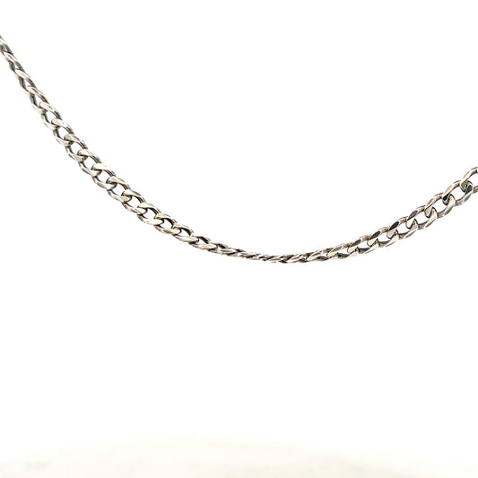 Silver curb chain weighing 16.2g, featuring a classic linked design, displayed on a neutral background.