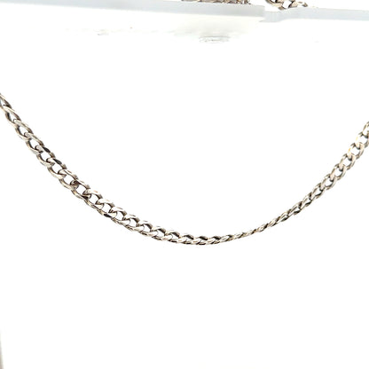 Silver curb chain weighing 16.2g with a classic design, perfect for jewelry or accessories, displayed on a plain background.