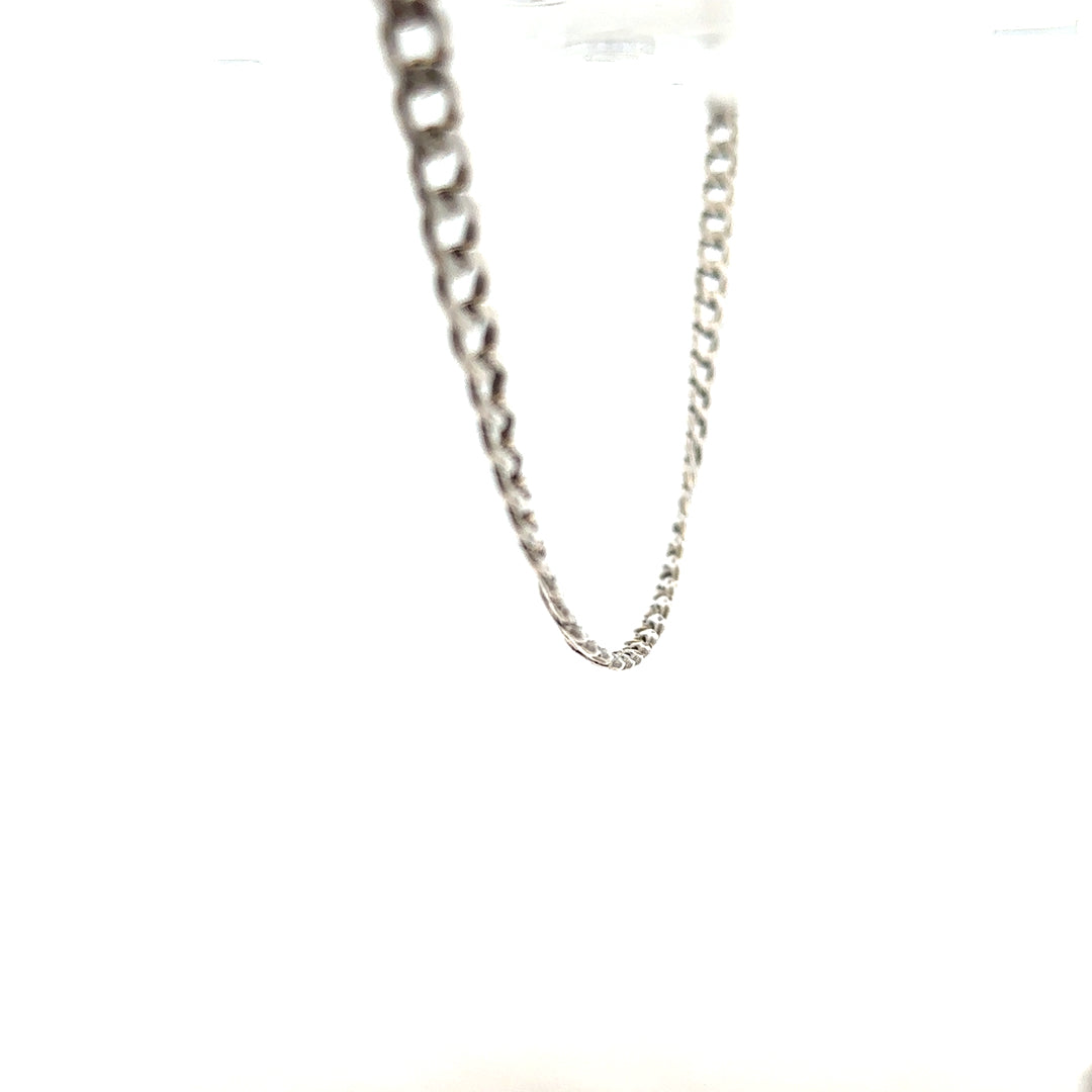 Silver curb chain weighing 16.2g, unbranded jewelry accessory with a sleek, interconnected link design.