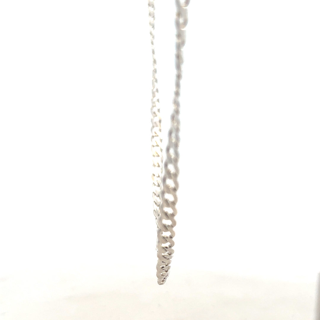 Silver curb chain weighing 16.4g, featuring classic linked design, crafted for stylish jewelry wear.