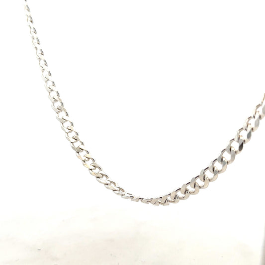 Silver curb chain weighing 27.8g with a sleek design, perfect for jewelry or accessories.