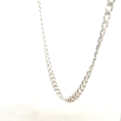 Silver curb chain weighing 27.8g, unbranded, with a classic linked design suitable for jewelry or accessories.
