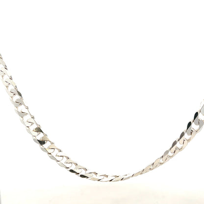Silver curb chain weighing 44.6g, unbranded jewelry chain with a sleek, interconnected design for stylish wear.