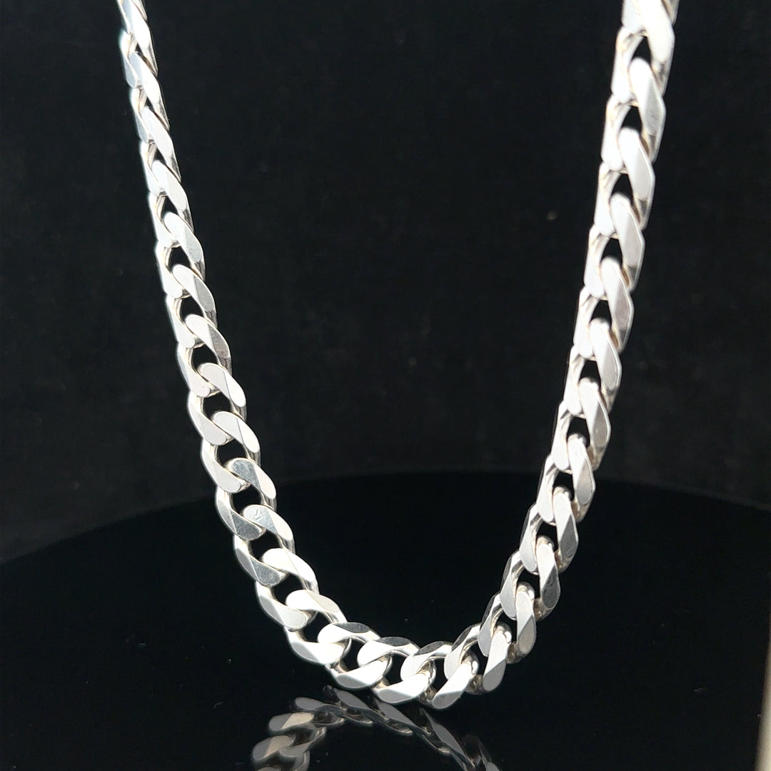 Silver curb chain weighing 60.4g, showcasing its polished links and durable design, ideal for jewelry or accessories.