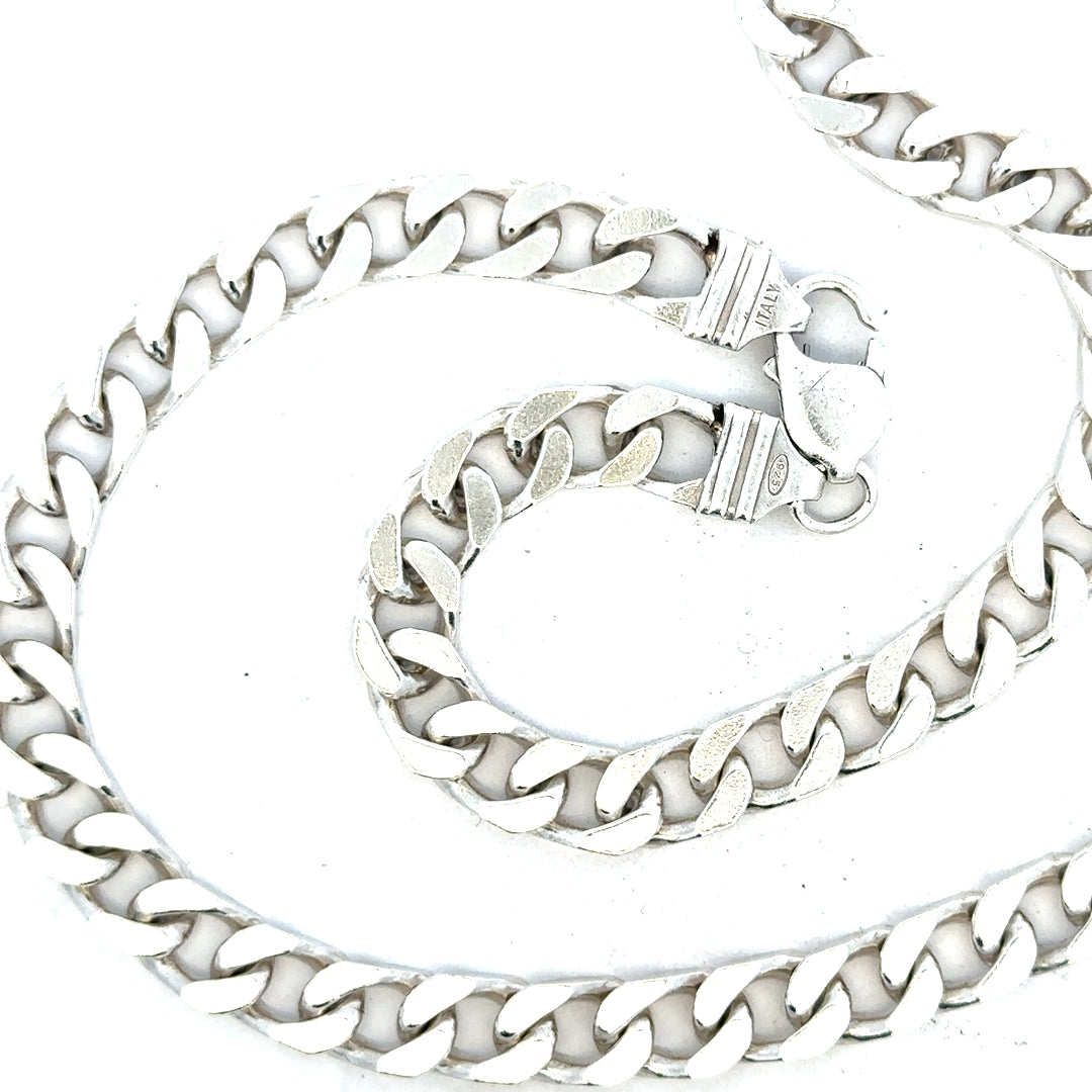 Silver curb chain weight 63.4g, unbranded, showing a close-up of the sleek, polished silver chain with detailed links.