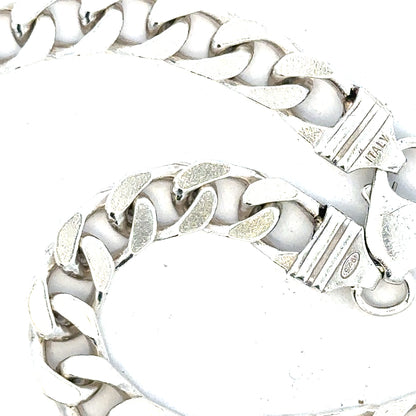 Silver curb chain weighing 63.4g with a sleek, polished finish, designed for stylish jewelry or accessory use.
