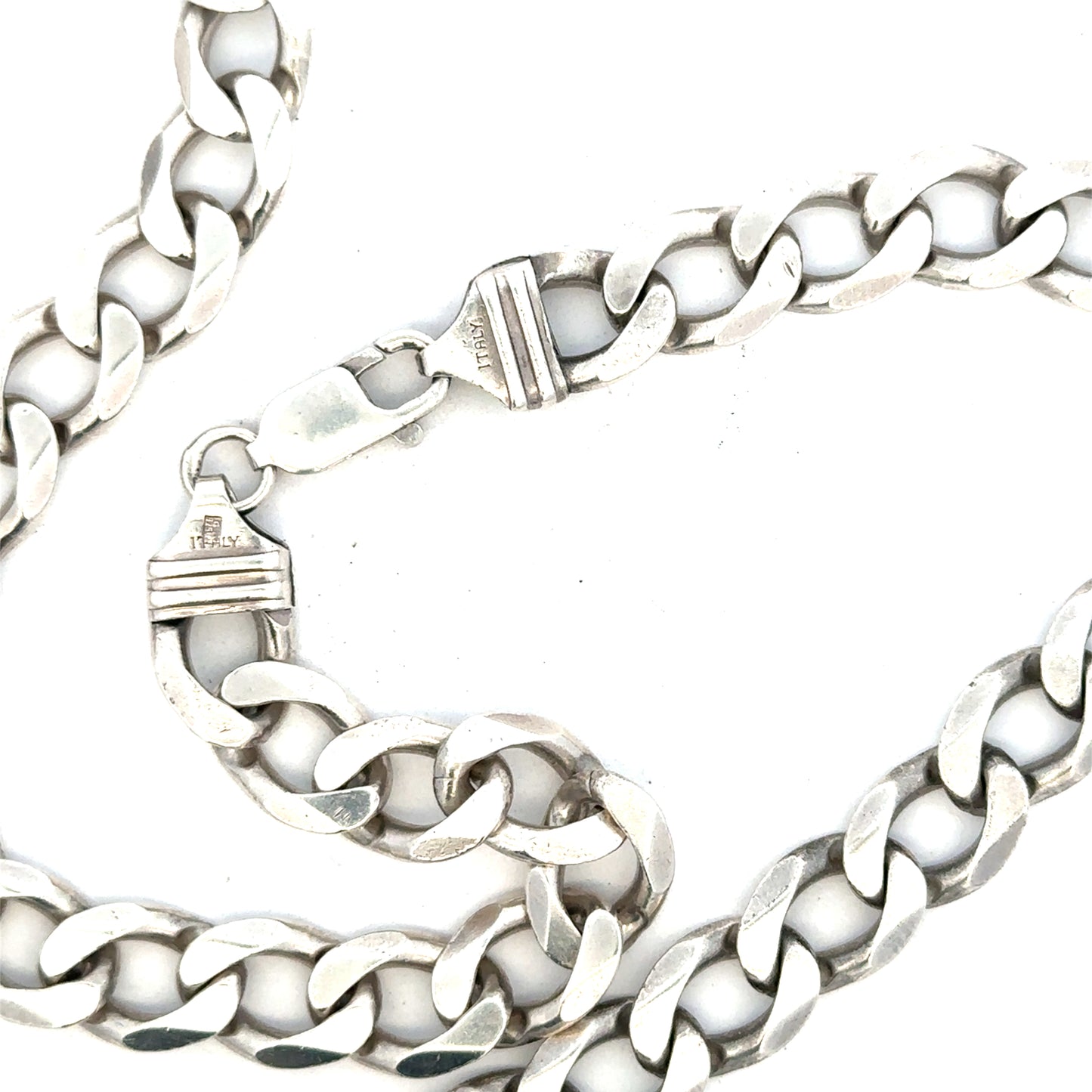 Silver curb chain weighing 80.2g, featuring a classic unbranded design with interlocking links, displayed on a plain background.