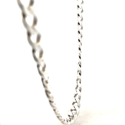 Silver curb chain weighing 91.8g, showcasing its polished links and sturdy design, perfect for jewelry or fashion accessories.