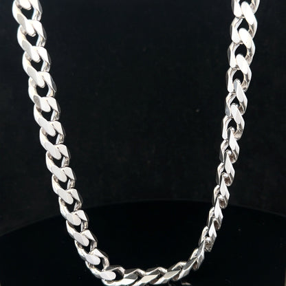 Silver curb chain weighing 95.2g with a sleek, classic design, perfect for jewelry or accessories.