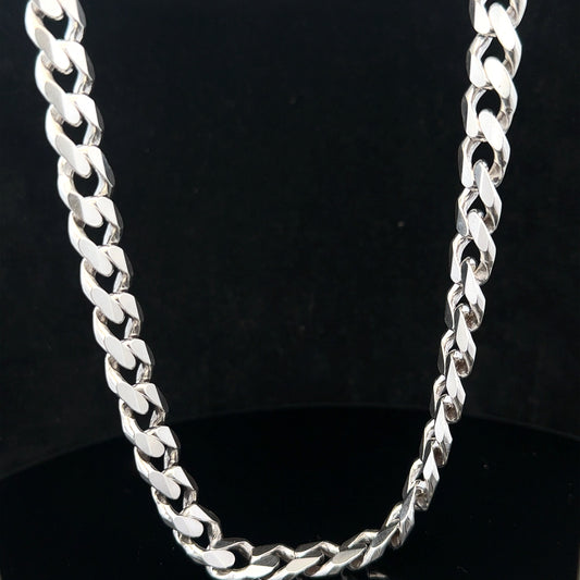 Silver curb chain weighing 95.2g with a sleek, classic design, perfect for jewelry or accessories.