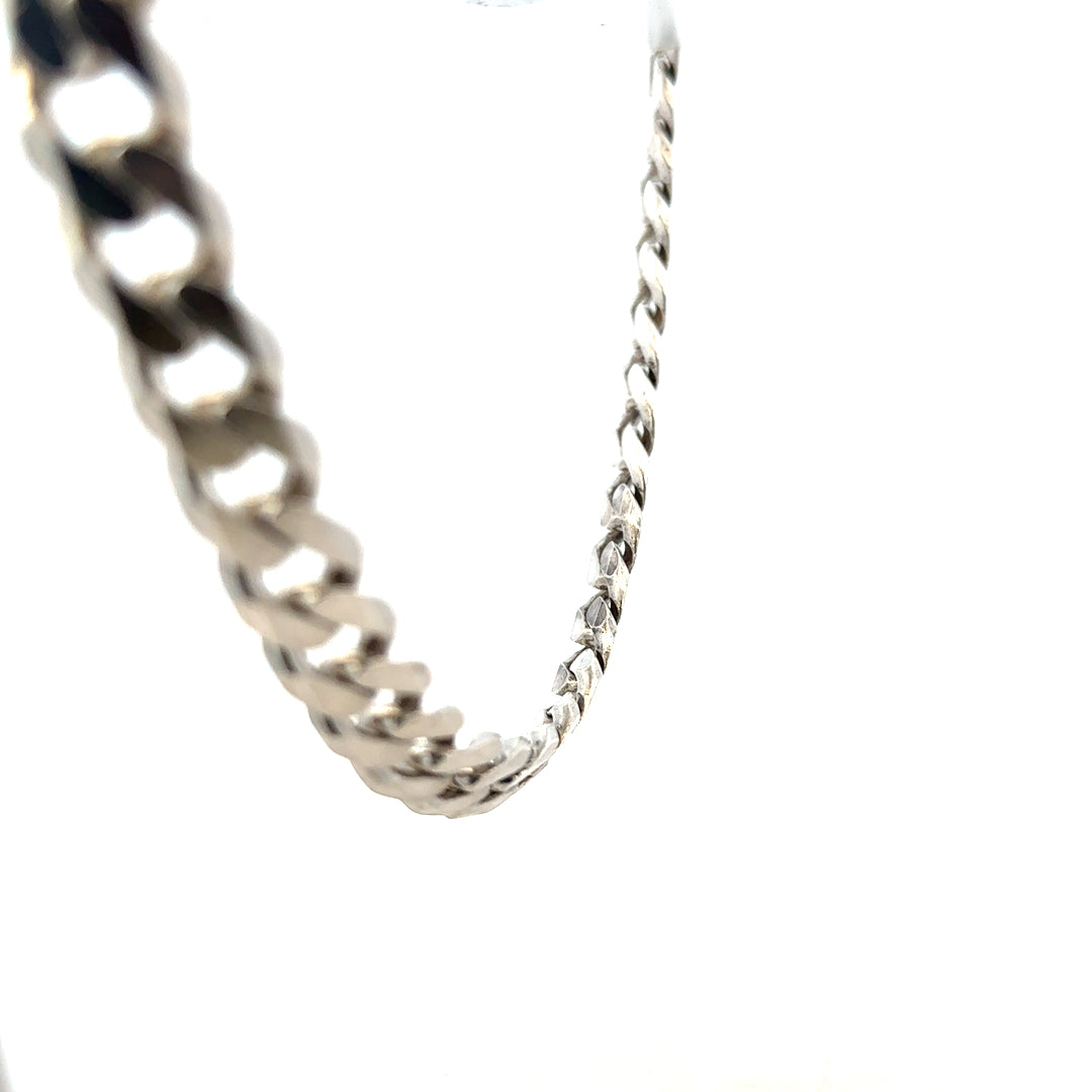Silver curb chain weighing 96.3g, featuring classic links, suitable for jewelry or fashion accessories.