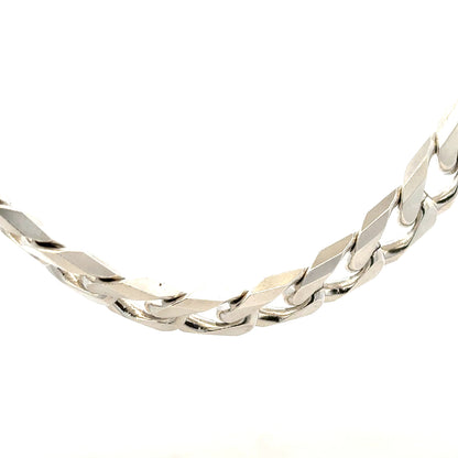 Silver curb chain jewelry weighing 159.4g, featuring classic linked design, ideal for necklaces or bracelets.