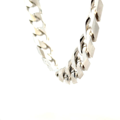 Silver curb chain jewelry weighing 159.4g, featuring classic linked design, unbranded, suitable for necklaces or bracelets.