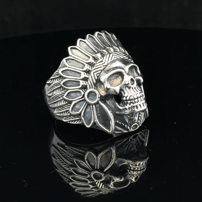 Silver ring size Z with a polished band, designed for elegant jewelry wear, featuring a simple unbranded style.