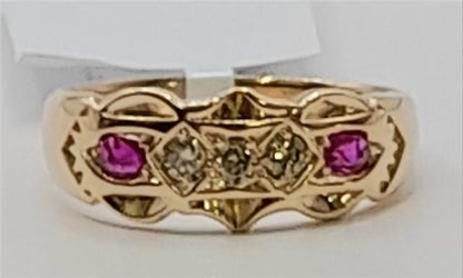 Vintage 15ct gold diamond ring in size M with intricate detailing, unbranded, elegant jewelry piece.