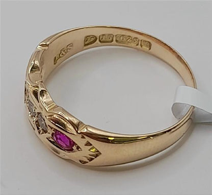 Vintage 15ct gold diamond ring in size M, featuring a classic design with sparkling diamonds, unbranded jewelry.