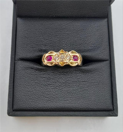 Vintage 15ct gold diamond ring in size M with intricate design, unbranded jewelry showcasing elegant craftsmanship.
